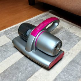   Atkaeltávolító ,Vezeték nélküli kézi porszívó,antiallergén szűrővel és UV fénnyel