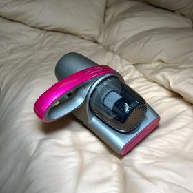   Atkaeltávolító ,Vezeték nélküli kézi porszívó,antiallergén szűrővel és UV fénnyel
