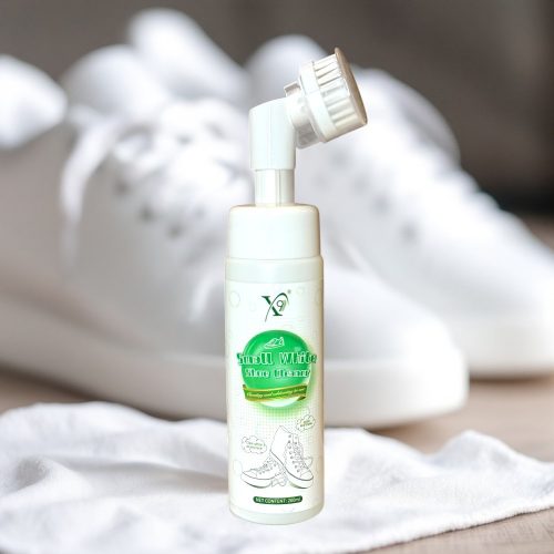 Cipőtisztító hab Szilikon kefével 200 ML